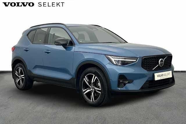 Blue Used 2023 Volvo XC40 Plus SUV | £30,250 (Fair price) - Image 1/4