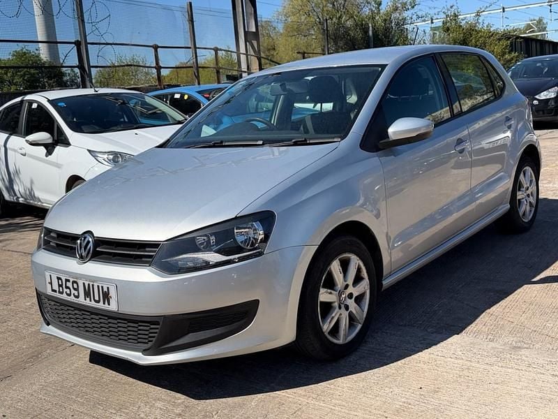 Usado VW Polo SE 2009 Prateado Citadino