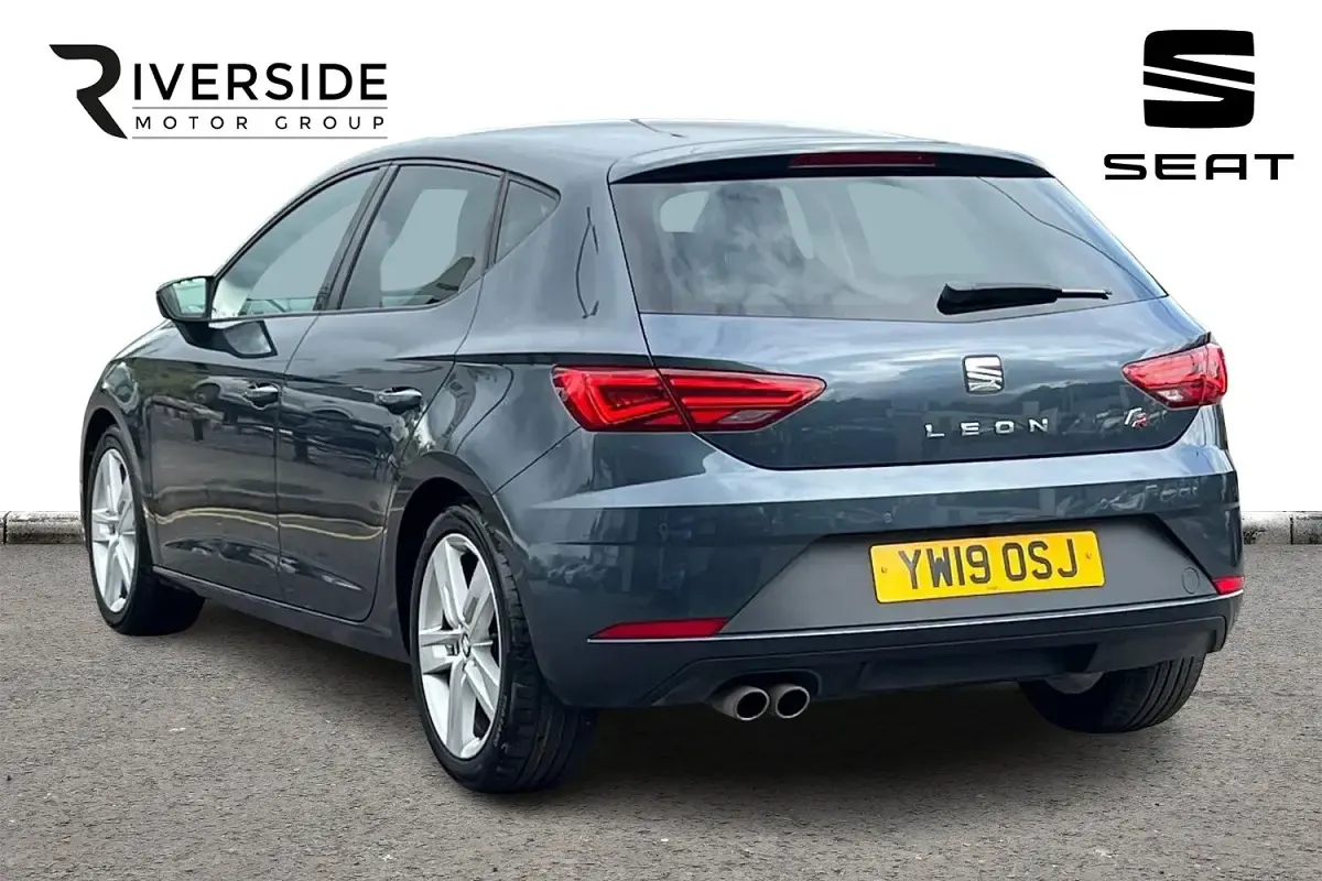 Used Seat Leon FR 130 HP (95 kW) 2019 Magnetic grey Hatchback
