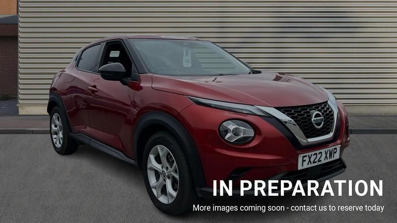 Used Nissan Juke N-Connecta 114 HP (83 kW) 2022 Red SUV