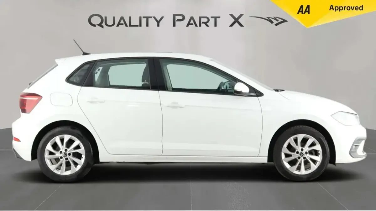 Used VW Polo Style 95 HP (69 kW) 2023 White Hatchback