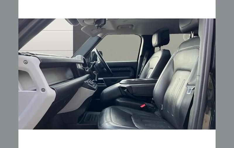 Used Land Rover Defender HSE 237 HP (174 kW) 2020 Black SUV