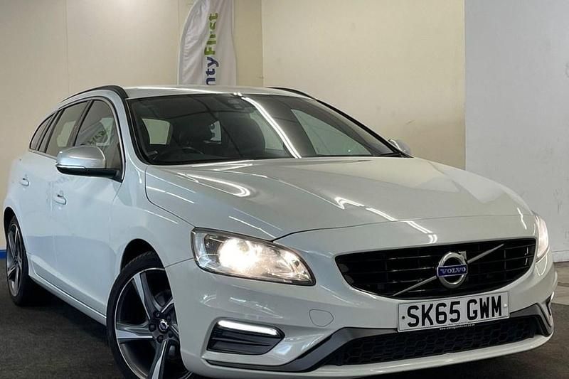 White Used 2015 Volvo V60 R-Design Estate | £5,995 (Good price) - Image 1/1