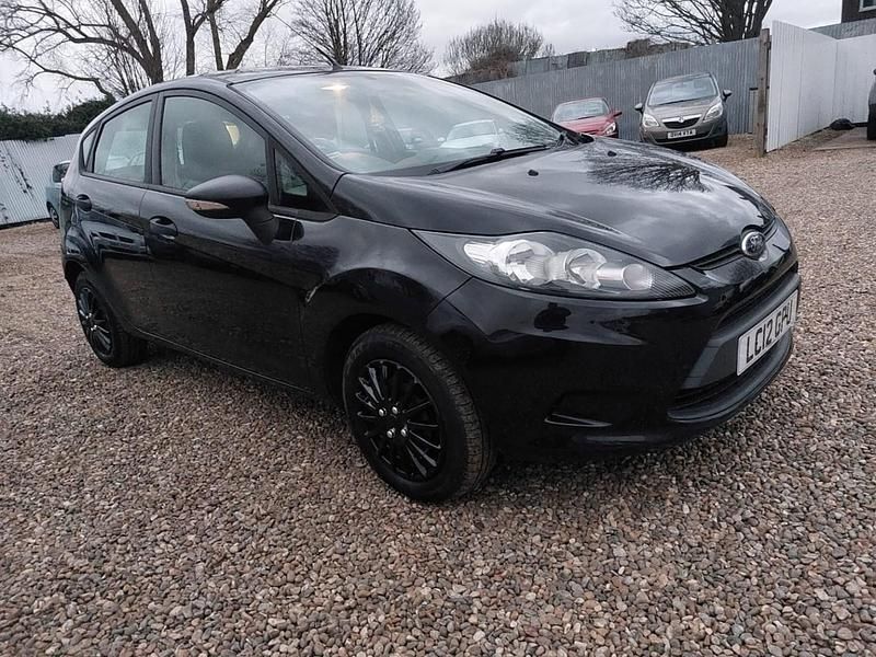 Used Ford Fiesta Studio 70 HP (51 kW) 2012 Black Hatchback