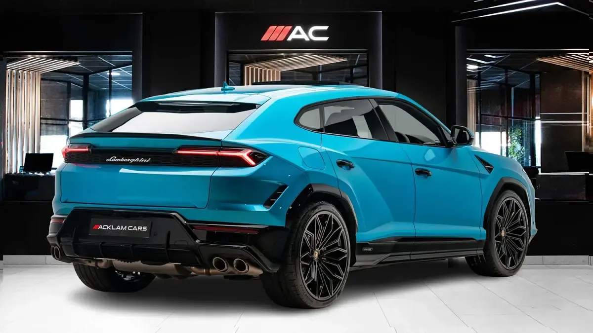 Used Lamborghini Urus 2025 Blue SUV