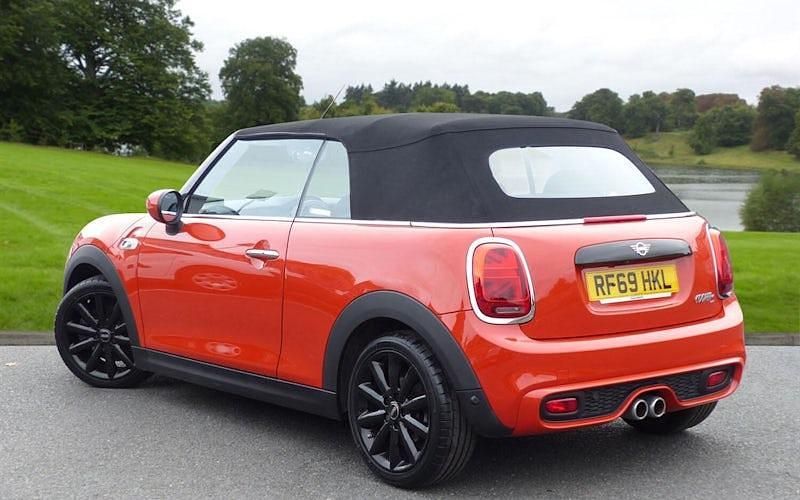 Used Mini Cooper S Cabriolet Classic 192 HP (141 kW) 2020 Orange Cabriolet