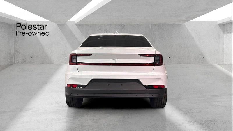 Ny Polestar 2 Long Range Single Motor 219 kW (299 HK) 2026 Vit Halvkombi