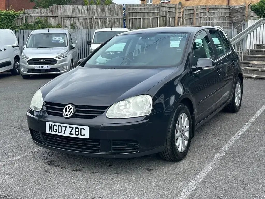 Used VW Golf V Match 113 HP (83 kW) 2007 Black Hatchback