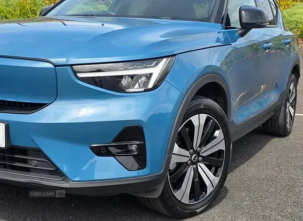 Used Volvo XC40 Plus 169 kW (231 HP) 2022 Blue SUV