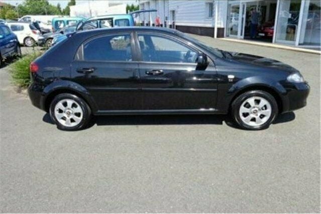 Used Chevrolet Lacetti 108 HP (79 kW) 2010 Hatchback