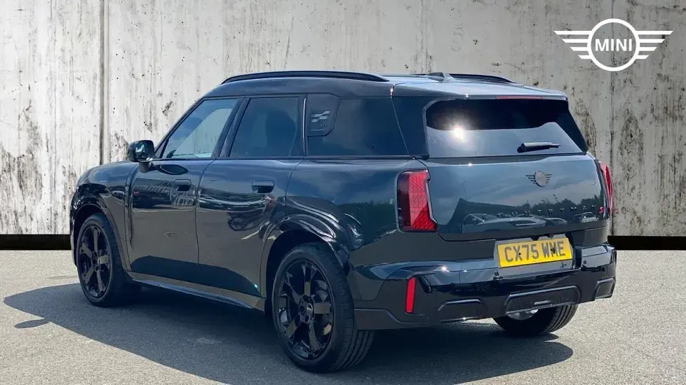 Used Mini Countryman 215 HP (158 kW) 2025 Grey SUV