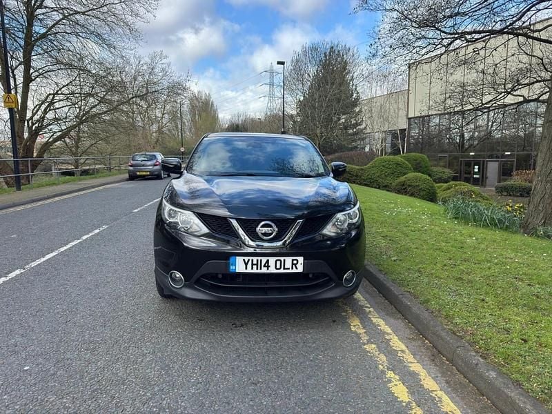 Used Nissan Qashqai Acenta Premium 2014 Black SUV