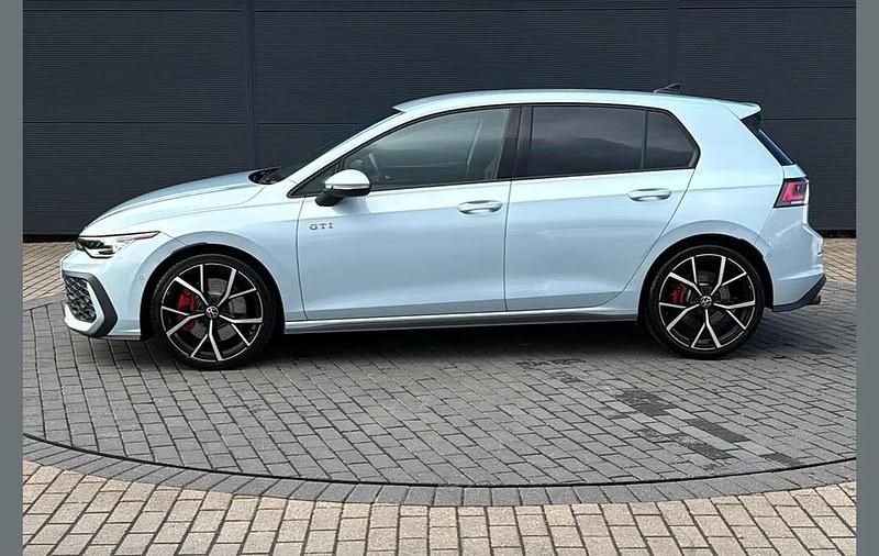 Used VW Golf VIII GTI 265 HP (194 kW) 2025 Blue Hatchback