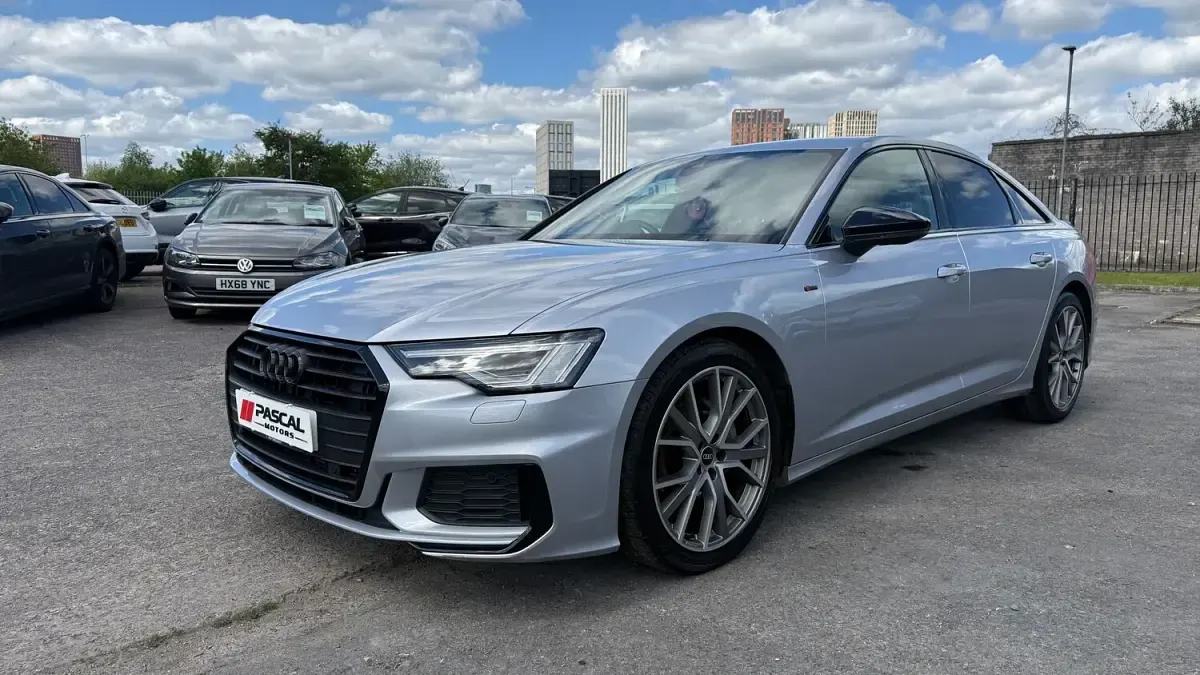 Used Audi A6 Black Edition 204 HP (150 kW) 2021 Silver Sedan