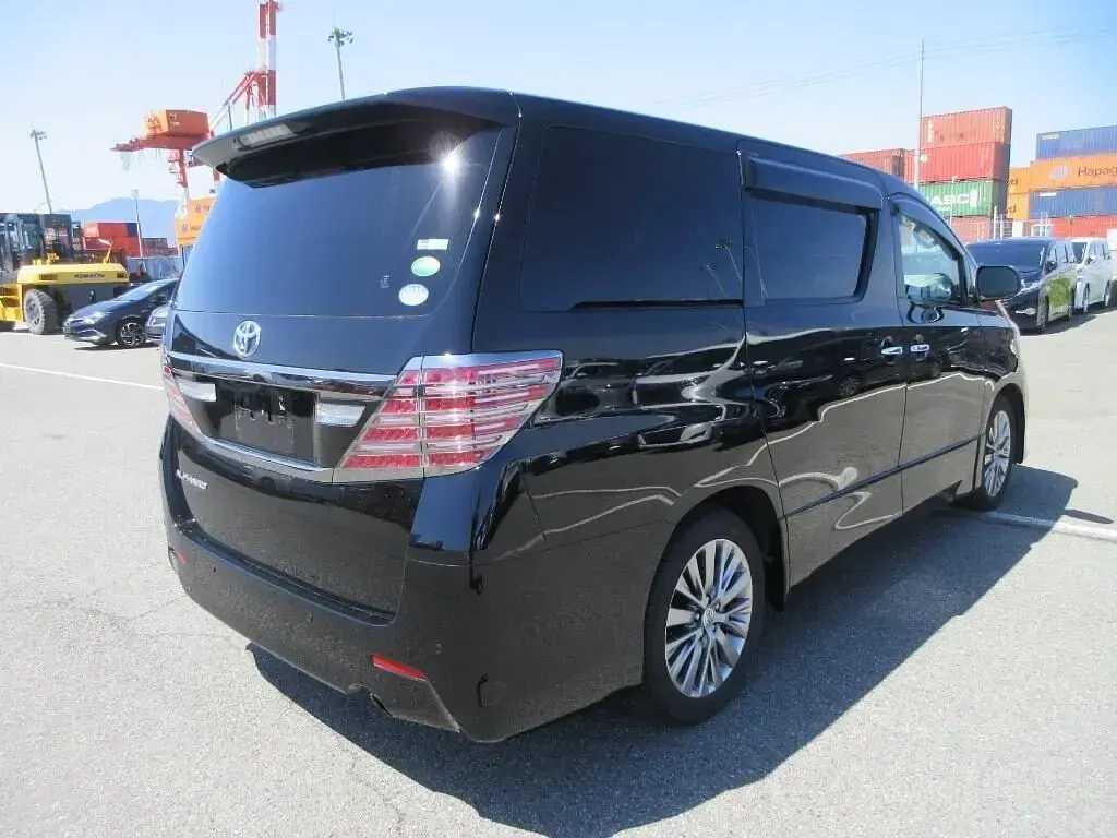 Used Toyota Alphard 2013 Black MPV