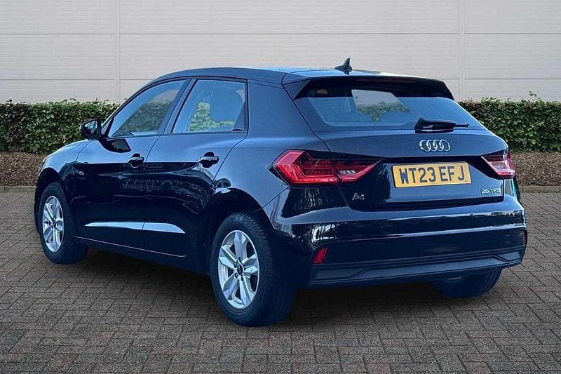 Used Audi A1 Design 94 HP (69 kW) 2023 Myth black metallic SUV