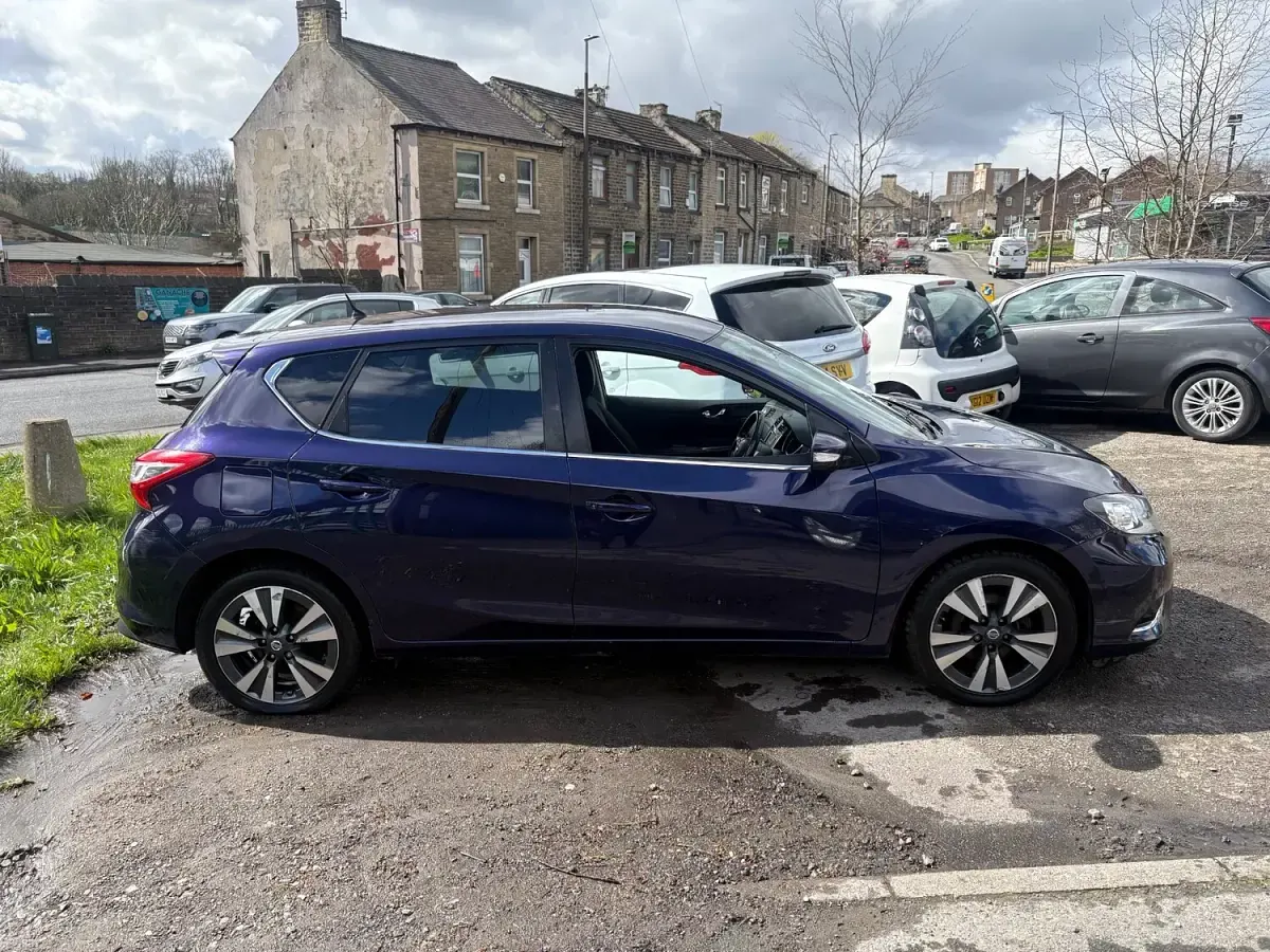 Used Nissan Pulsar N-TEC 110 HP (80 kW) 2015 Blue Hatchback