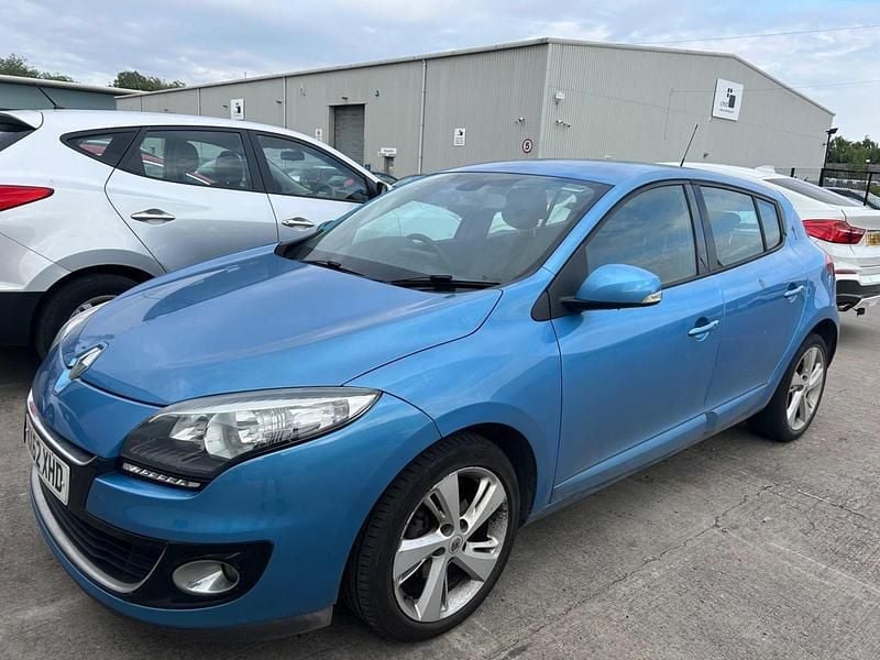 Blue Used 2012 Renault Mégane III Dynamique Hatchback | £2,390 (Good price) - Image 1/2