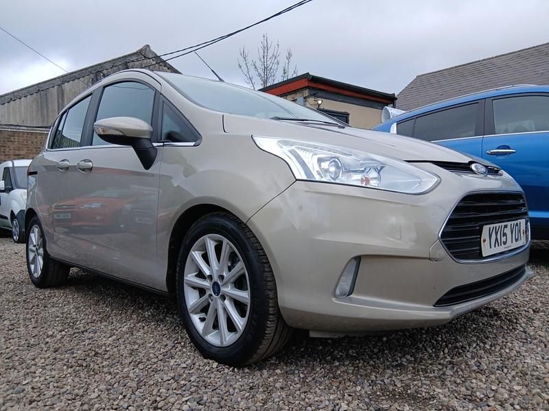 Used Ford B-MAX Titanium 105 HP (77 kW) 2015 Silver MPV