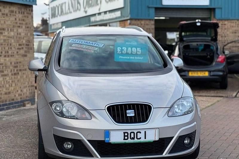 Beige Used 2013 Seat Altea XL SE MPV | £4,995 - Image 1/1