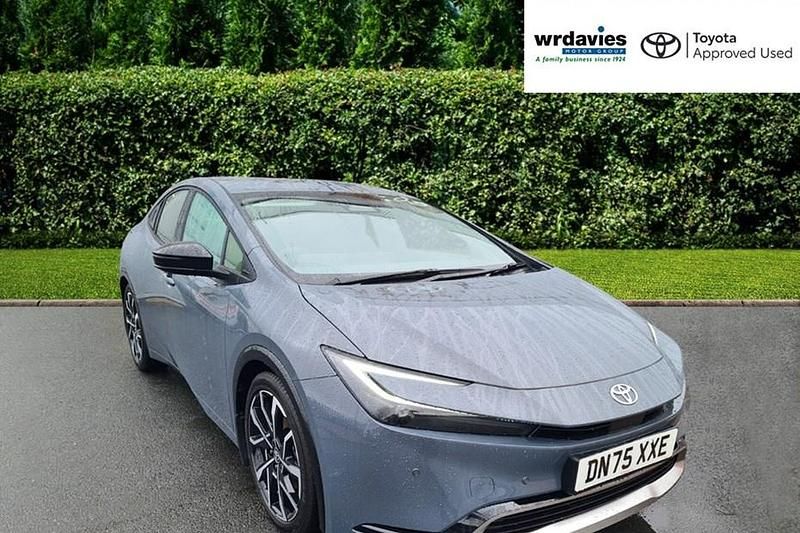 New Toyota Prius 2025 Grey Hatchback