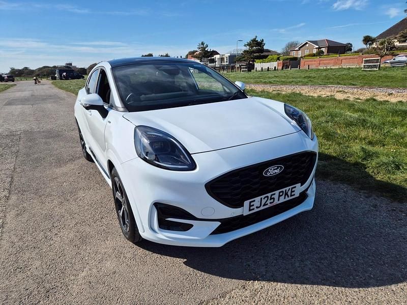 New Ford Puma ST-Line 2025 White SUV