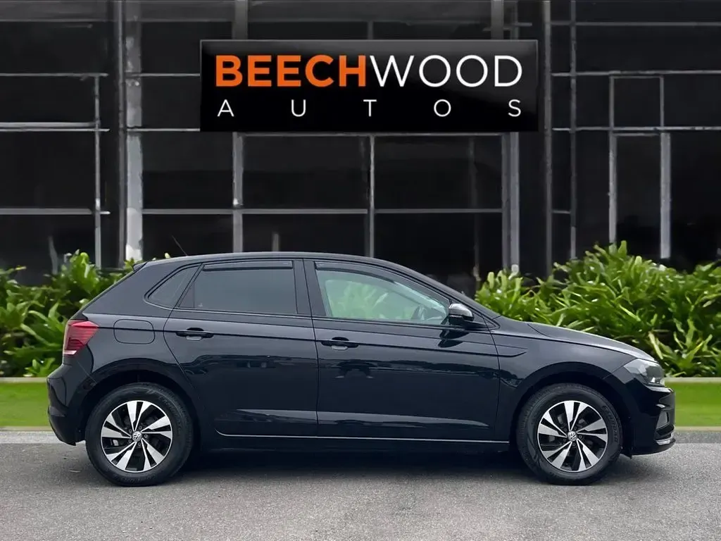 Used VW Polo SE 95 HP (69 kW) 2018 Black Hatchback