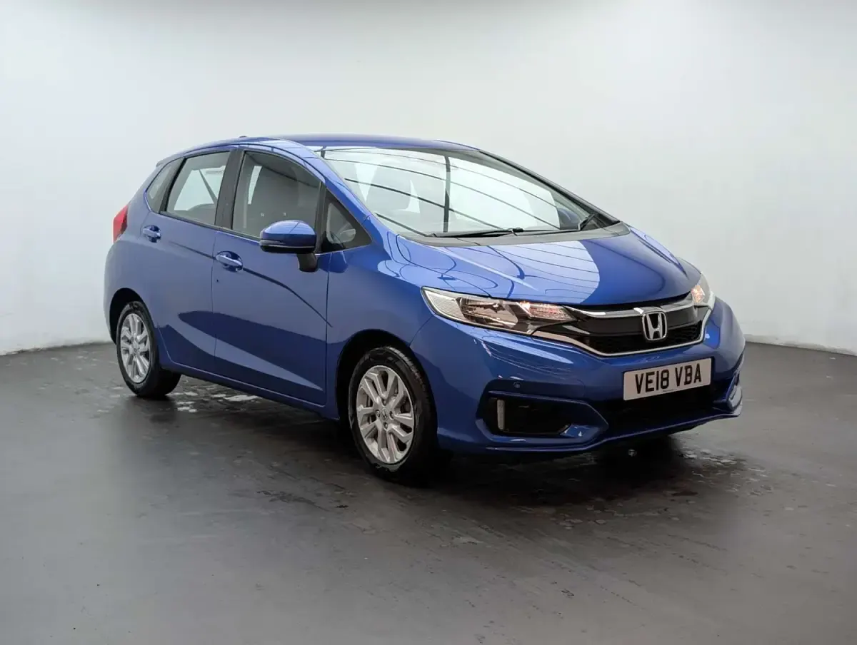 Używany Honda Jazz SE 102 KM (75 kW) 2018 Niebieski Hatchback