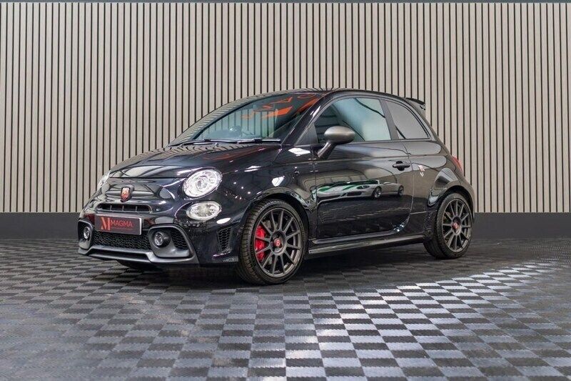 Black Used 2022 Abarth 695 Esseesse Hatchback | £22,950 (Fair price) - Image 1/4