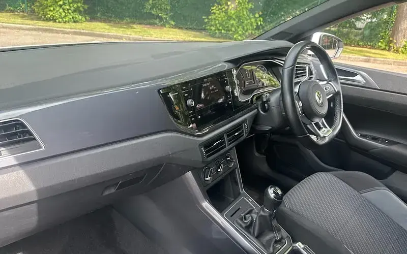Used VW Polo R-line 110 HP (80 kW) 2021 Hatchback