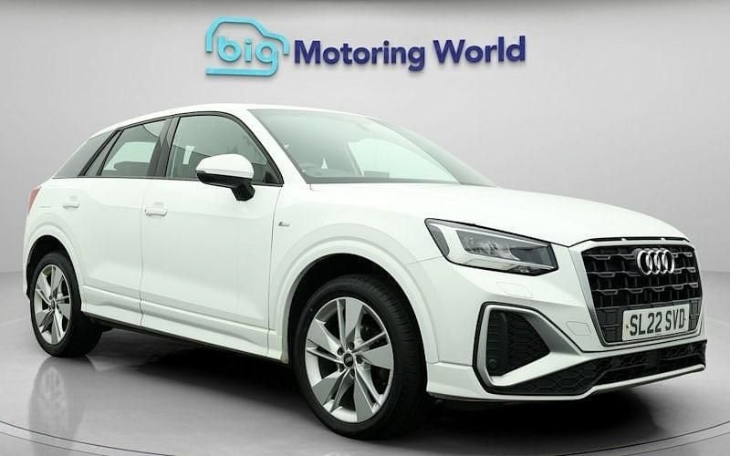 Used 2024 Audi Q2 S-Line SUV | £16,300 (Good price) - Image 1/4