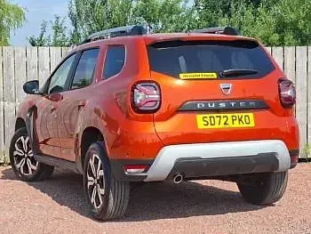 Used Dacia Duster Prestige 130 HP (95 kW) 2022 Orange SUV