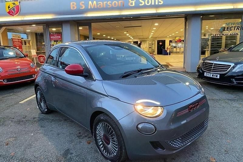 New Fiat 500e 86 kW (118 HP) 2025 Hatchback