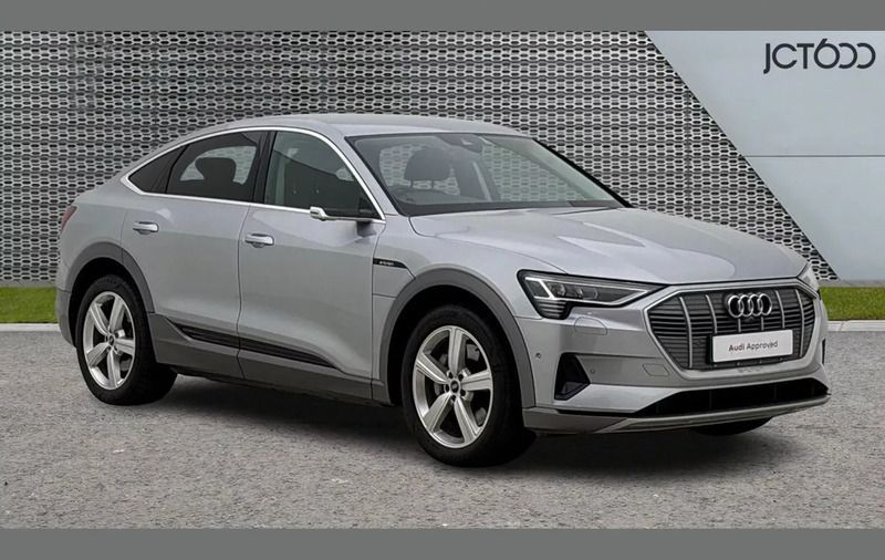 Silver Used 2022 Audi e-tron Sportback Advanced SUV | £24,006 (Super price) - Image 1/4