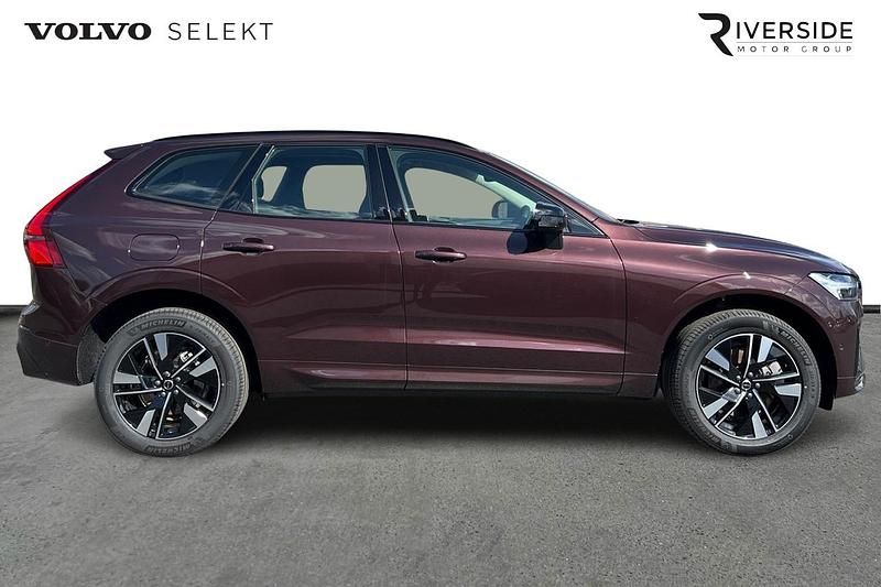 Nuevo Volvo XC60 Plus 350 CV (257 kW) 2026 Negro SUV