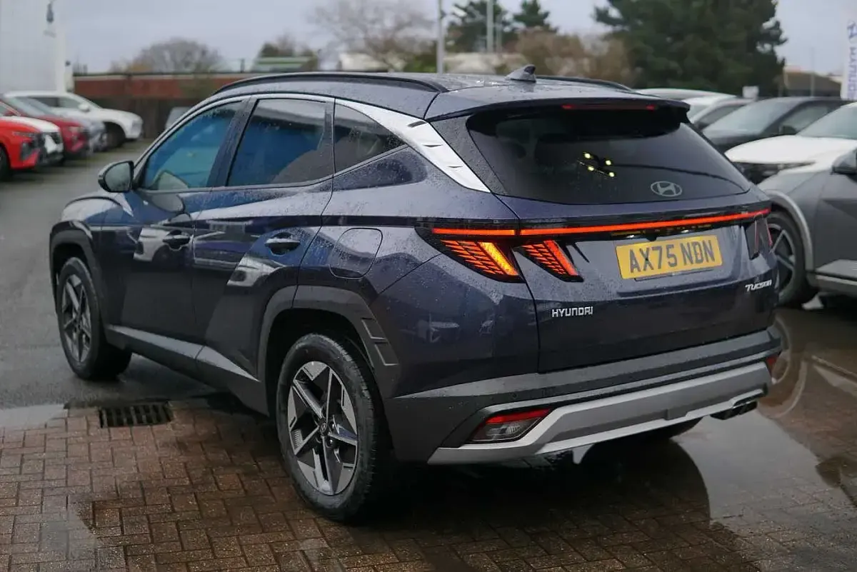 Used Hyundai Tucson Premium 160 HP (117 kW) 2026 Blue SUV