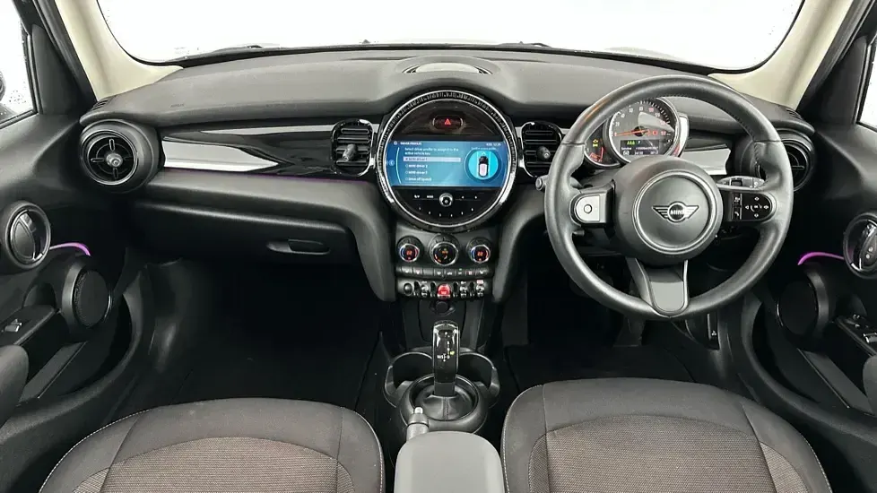 Used Mini Cooper Classic 134 HP (98 kW) 2022 Black Hatchback