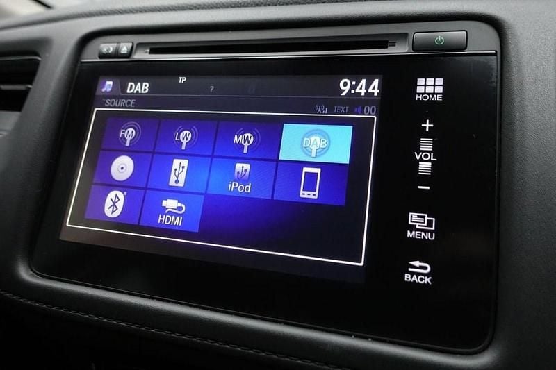 Used Honda HR-V SE 130 HP (95 kW) 2017 Blue SUV