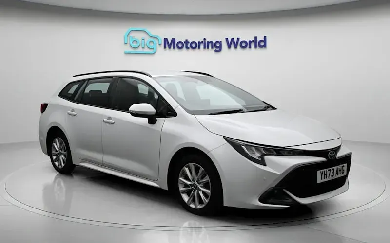 Used Toyota Corolla 140 HP (102 kW) 2026 Estate