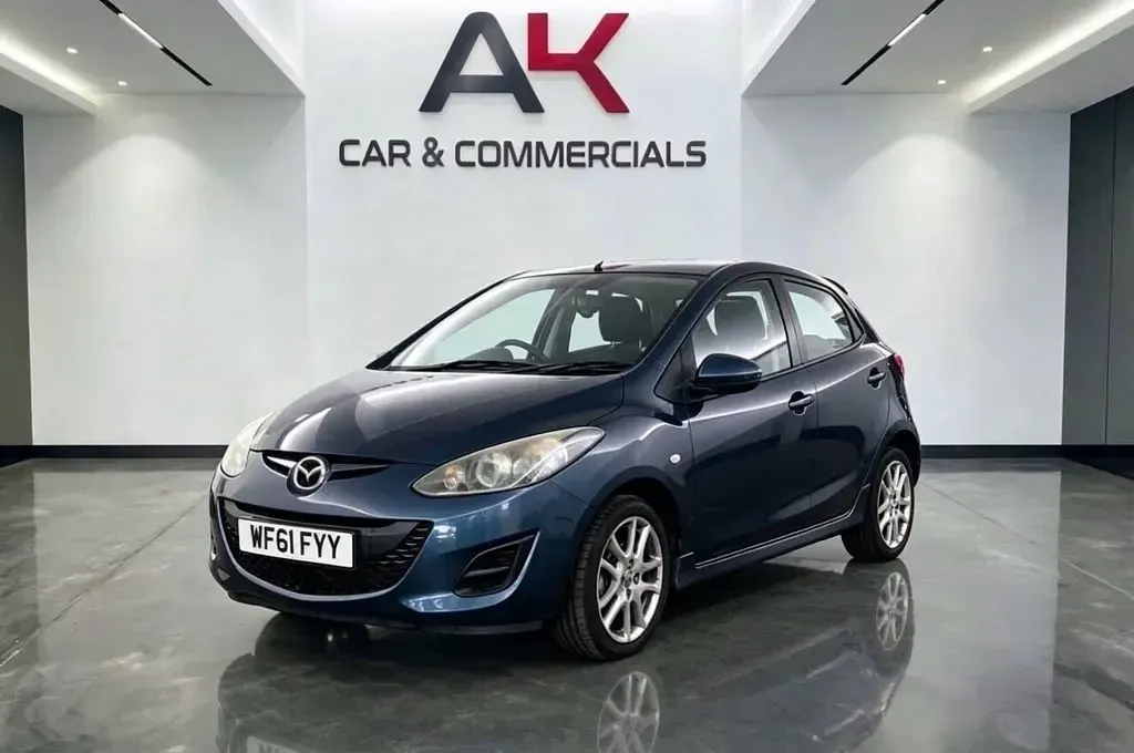 Used Mazda 2 84 HP (61 kW) 2011 Grey Hatchback