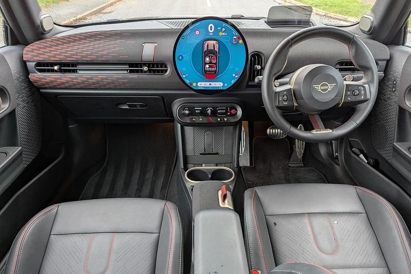 Used Mini John Cooper Works 228 HP (167 kW) 2025 Grey Hatchback