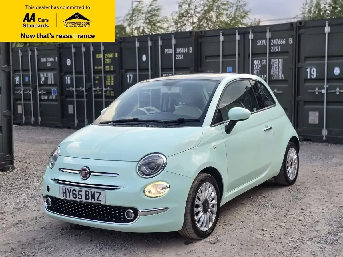 Used Fiat 500 Lounge 85 HP (62 kW) 2015 Green Hatchback