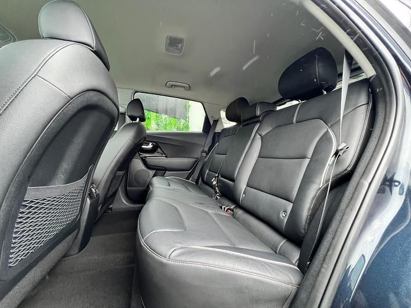 Used Kia e-Niro 150 kW (204 HP) 2020 Gravity blue SUV