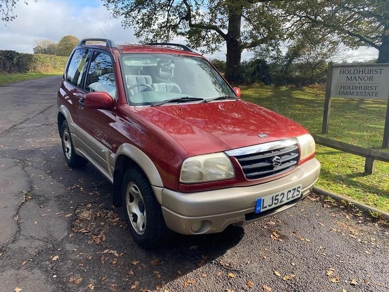 Red Used 2002 Suzuki Grand Vitara Estate | £2,195 - Image 1/4