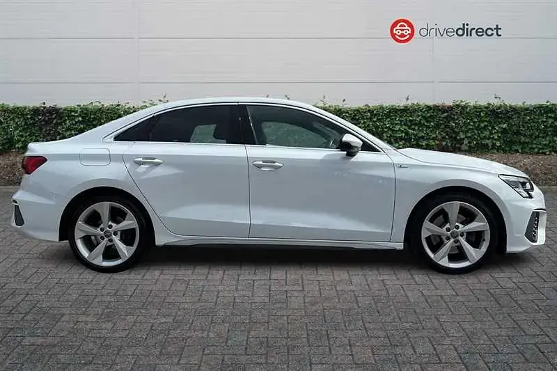 Used Audi A3 S-Line 150 HP (110 kW) 2020 White Sedan
