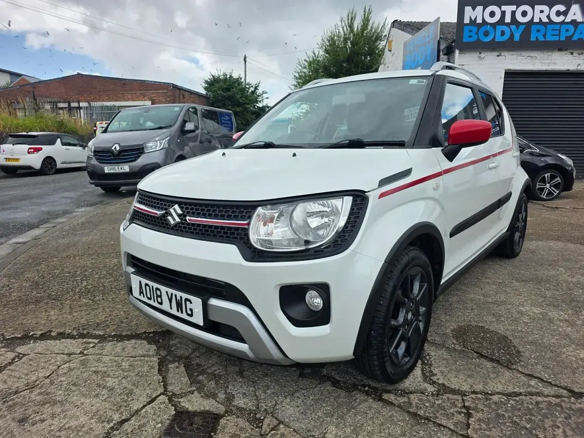 Used Suzuki Ignis Adventure 90 HP (66 kW) 2018 White SUV