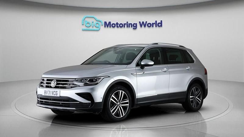 Used VW Tiguan Elegance 150 HP (110 kW) 2022 Silver SUV
