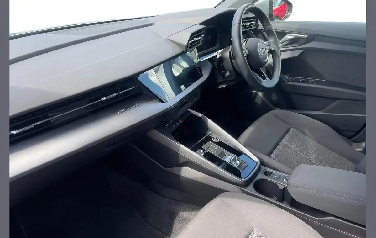 Used Audi A3 147 HP (108 kW) 2023 Silver Sedan