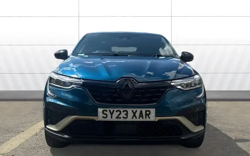 Used Renault Arkana Engineered 143 HP (105 kW) 2023 Blue SUV