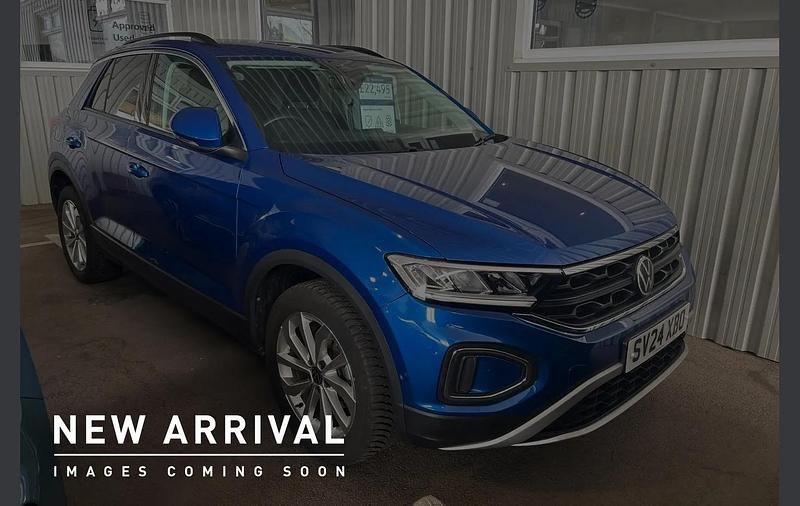 Used VW T-Roc Match 147 HP (108 kW) 2024 Blue SUV